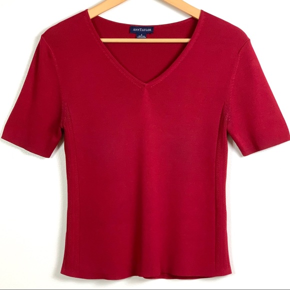 Ann Taylor Sweaters - ANN TAYLOR V-Neck SS Silk Sweater in Red EUC